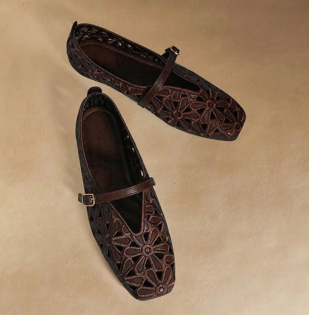 Ballerines en Dentelle Noire, rose, or, argent et marron café – Style Rétro Chic