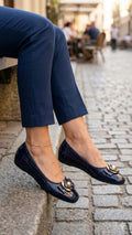 Ballerines Vernies Effet Croco et Boucle Dorée – Bleu Marine, Bordeaux et noire