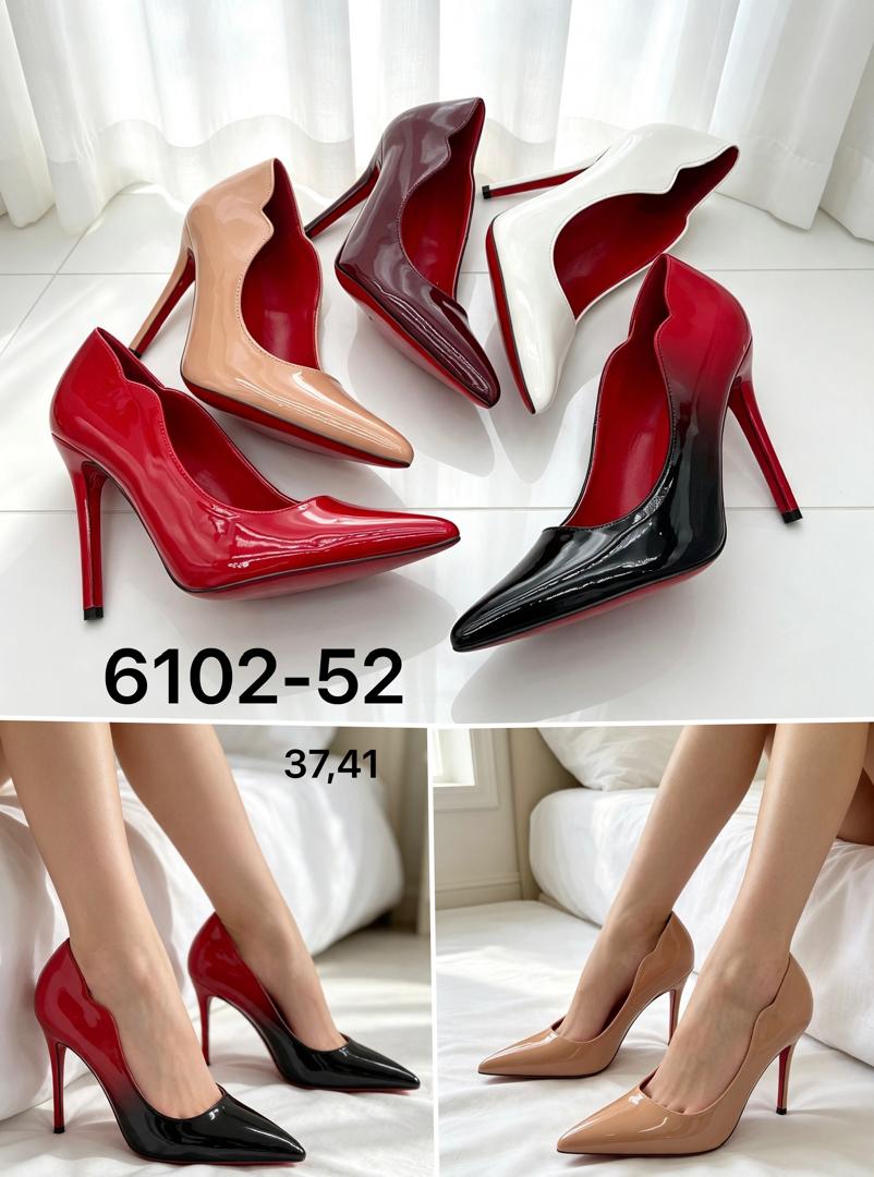 Escarpins Vernis Ondulés à Talon Aiguille