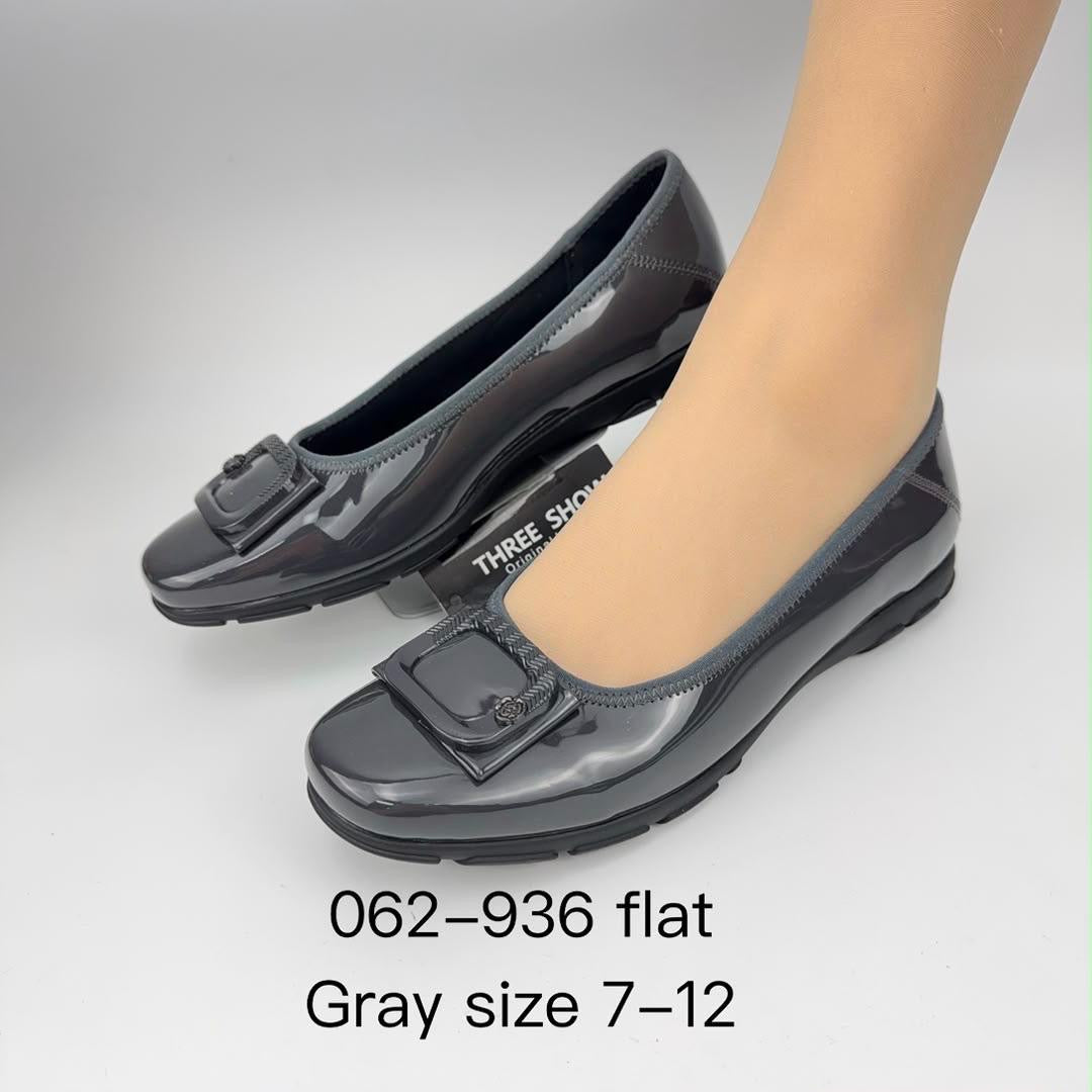 ✨ Nouveauté : Ballerines Vernies THREESHOW – L'élégance et le confort au quotidien ! 🥿
