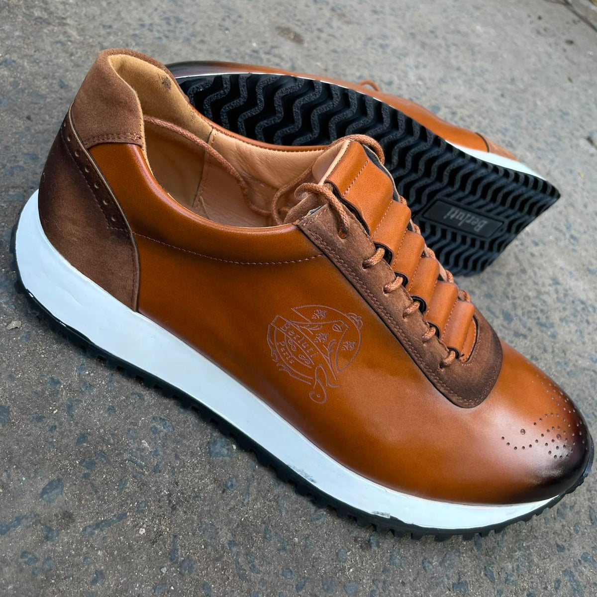 Sneakers en Cuir Patiné pour Homme – Style Hybride Élégant