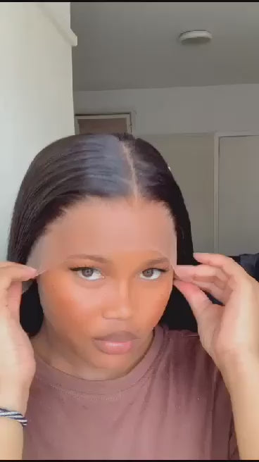 cheveux double drown taille 32 sur frontale.